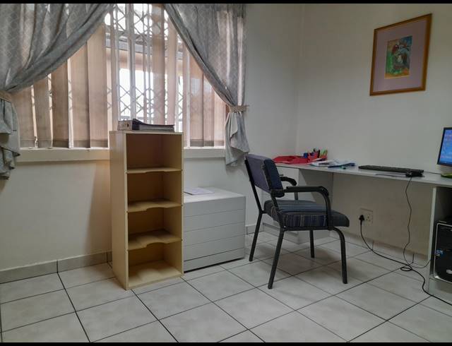 215M² BUILDING FOR SALE IN VANDERBIJLPARK CW 1